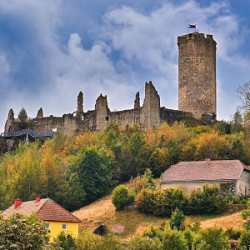 Burgruine Waxenberg