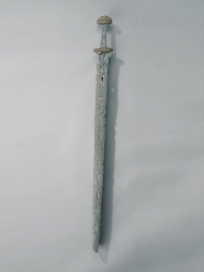 Viking sword with brass inlay, c. 800-900, England, France or Scandinavia - 935.61